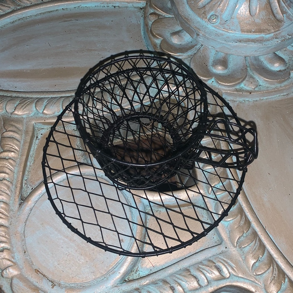 Wire Tea Cup